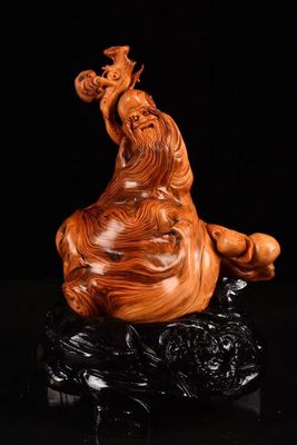 崖柏木雕招財貔貅 千年瑞木蘊乾坤，財運亨通納祥福